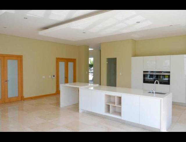 5 BEDROOM PROPERTY TO RENT IN WATERKLOOF HEIGHTS